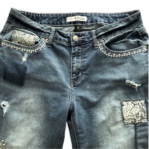 LOVE INDIGO cropped oversized jeans. Distressed, embroidered embellished summer